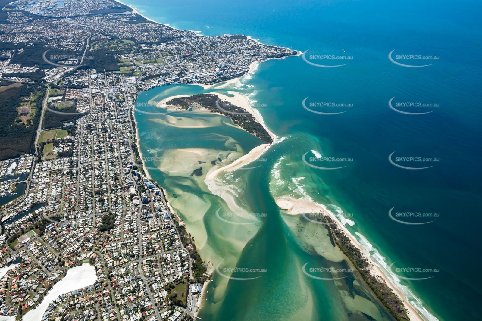 bribie island travel agents