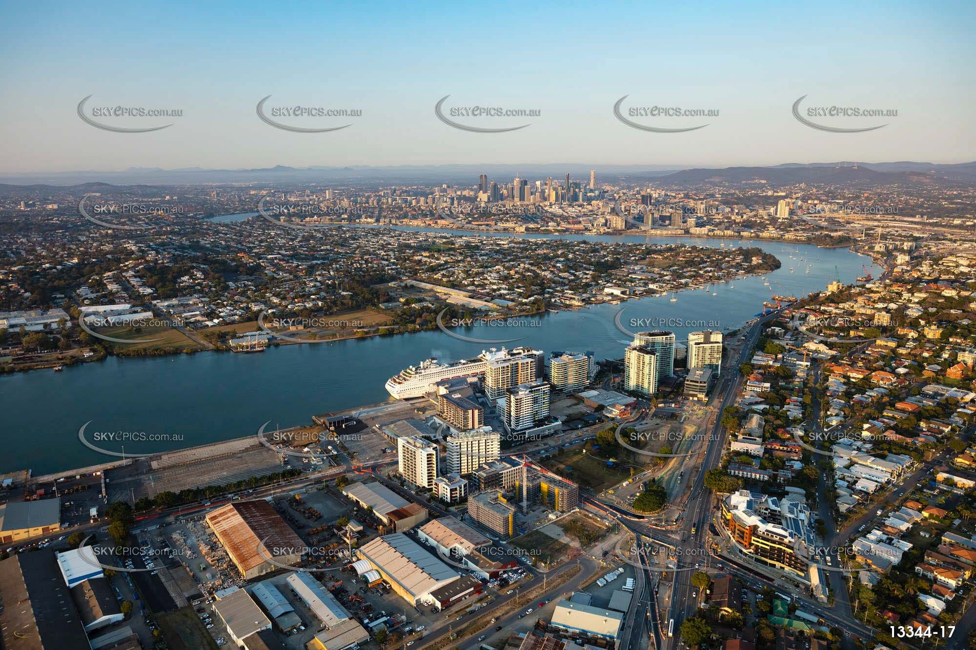 brisbane cruise ship terminal address