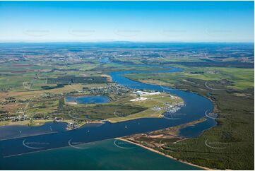 Aerial Photo Burnett Heads QLD Aerial Photography