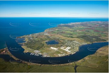 Aerial Photo Burnett Heads QLD Aerial Photography