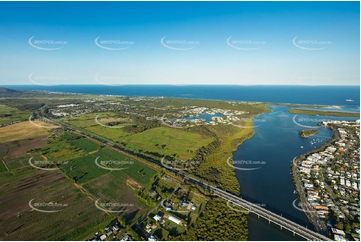 Aerial Photo Pacific Paradise QLD Aerial Photography