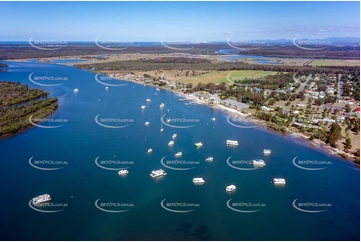 Historic Aerial Photo Jacobs Well QLD Aerial Photography
