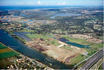 River Links Canal Estate Helensvale - April 2002