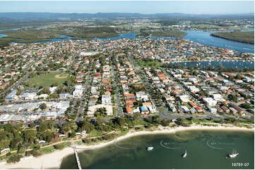 Aerial Photo Paradise Point QLD Aerial Photography