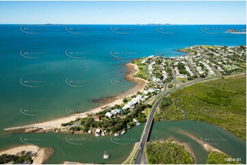 Aerial Photo Cooee Bay QLD Aerial Photography