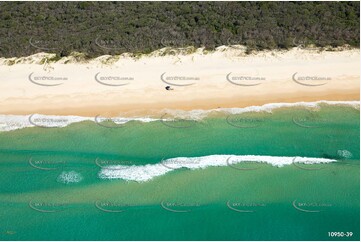 Carlo Sandblow - Great Sandy National Park Aerial Photography