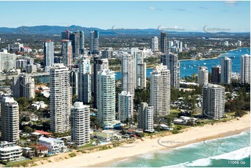 Aerial Photo of Main Beach QLD Aerial Photography