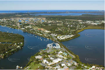 Tewantin Sunshine Coast - 2003 QLD Aerial Photography