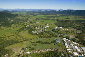 Cannonvale QLD - 2003 QLD Aerial Photography