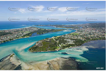 Aerial Photo Caves Beach NSW Aerial Photography