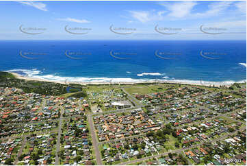 Aerial Photo Caves Beach NSW Aerial Photography