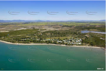 McEwens Beach QLD - Circa 2004 QLD Aerial Photography