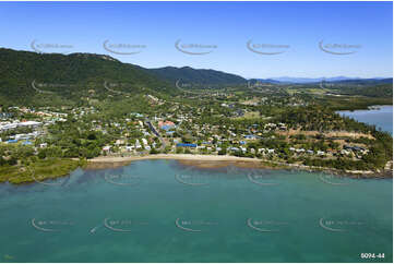 Aerial Photo Cannonvale QLD Aerial Photography