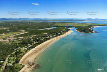 Aerial Photo Louisa Creek Aerial Photography