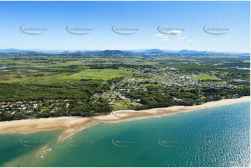 Aerial Photo Blacks Beach QLD Aerial Photography