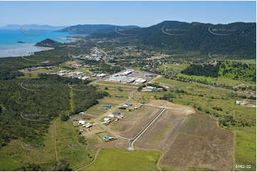 Aerial Photo Cannonvale QLD Aerial Photography