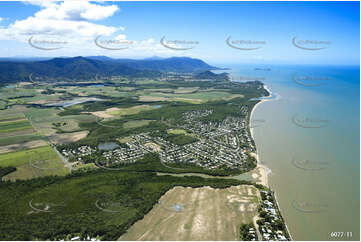 Aerial Photo Holloways Beach Aerial Photography