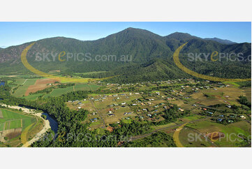 Aerial Photo Goldsborough Valley Aerial Photography