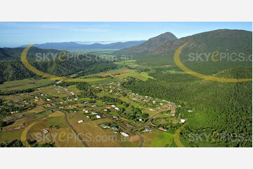 Aerial Photo Goldsborough Valley Aerial Photography