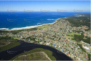 Aerial Photo Caves Beach NSW Aerial Photography