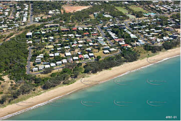 Aerial Photo Cooee Bay QLD Aerial Photography