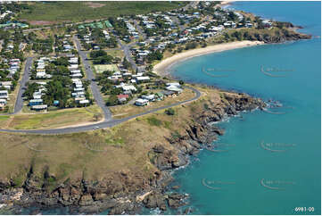 Aerial Photo Cooee Bay QLD Aerial Photography