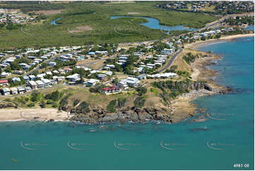 Aerial Photo Cooee Bay QLD Aerial Photography