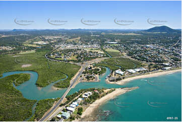 Aerial Photo Cooee Bay QLD Aerial Photography