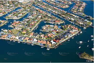 Aerial Photo Paradise Point QLD Aerial Photography