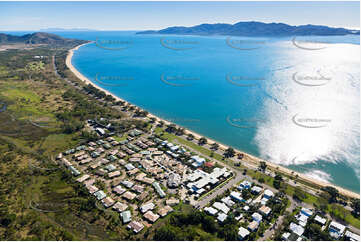 Aerial Photo Rowes Bay QLD Aerial Photography