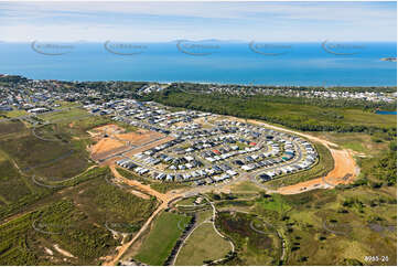 Aerial Photo Blacks Beach QLD Aerial Photography