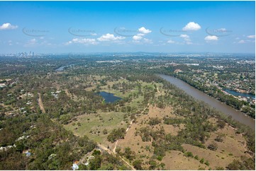 Aerial Photo Pinjarra Hills QLD Aerial Photography