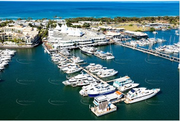 Aerial Photo Main Beach QLD Aerial Photography