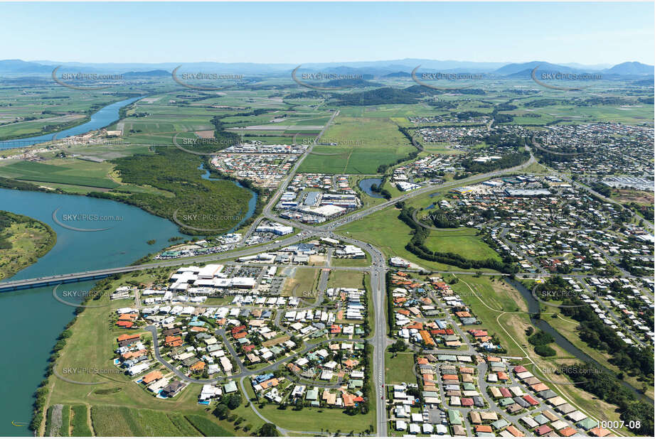 Aerial Photo North Mackay Aerial Photography