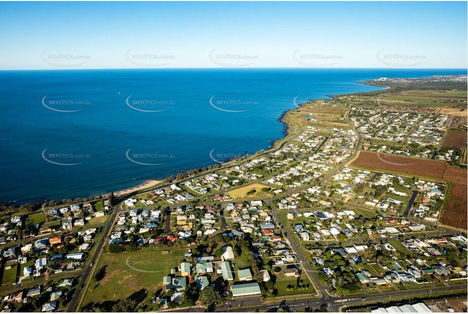 Aerial Photo Burnett Heads QLD Aerial Photography