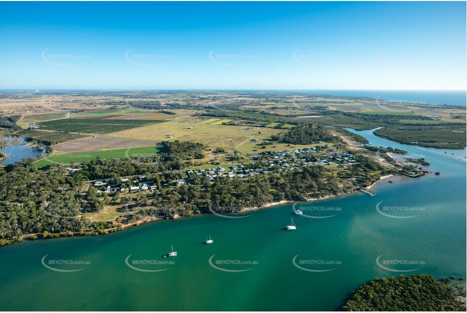 Aerial Photo Elliott Heads QLD Aerial Photography