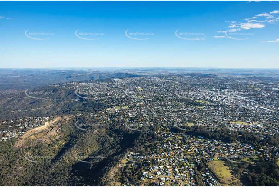 Aerial Photo Mount Lofty QLD Aerial Photography