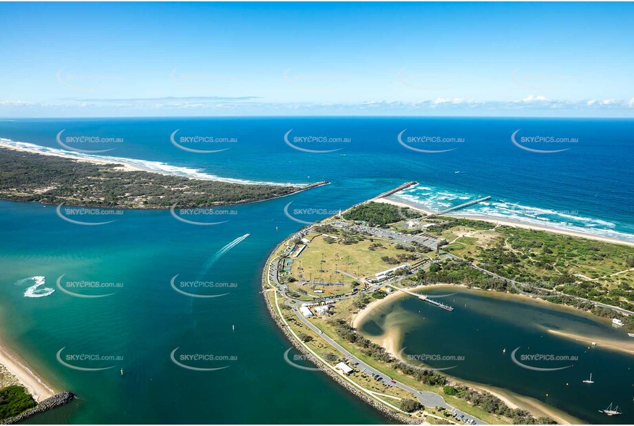 Aerial Photo Main Beach QLD Aerial Photography