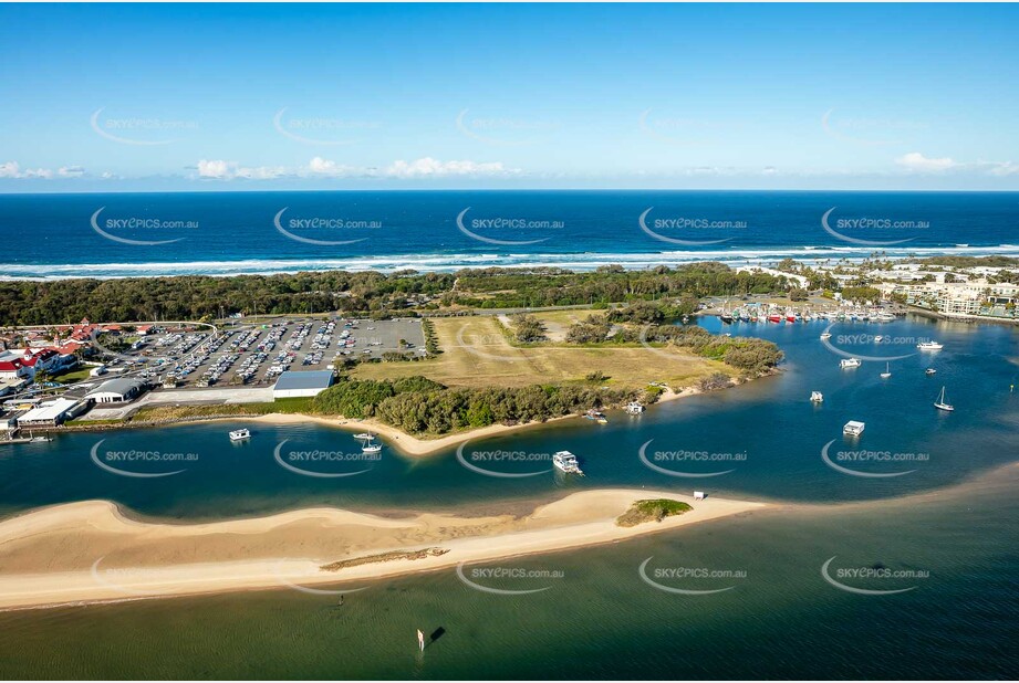 Aerial Photo Main Beach QLD Aerial Photography