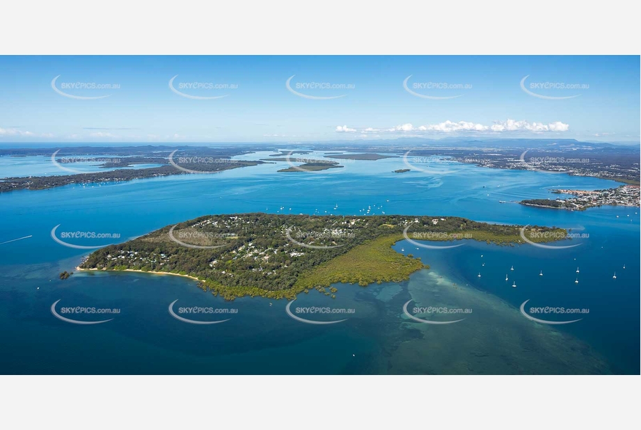 Aerial Photo Coochiemudlo Island QLD Aerial Photography