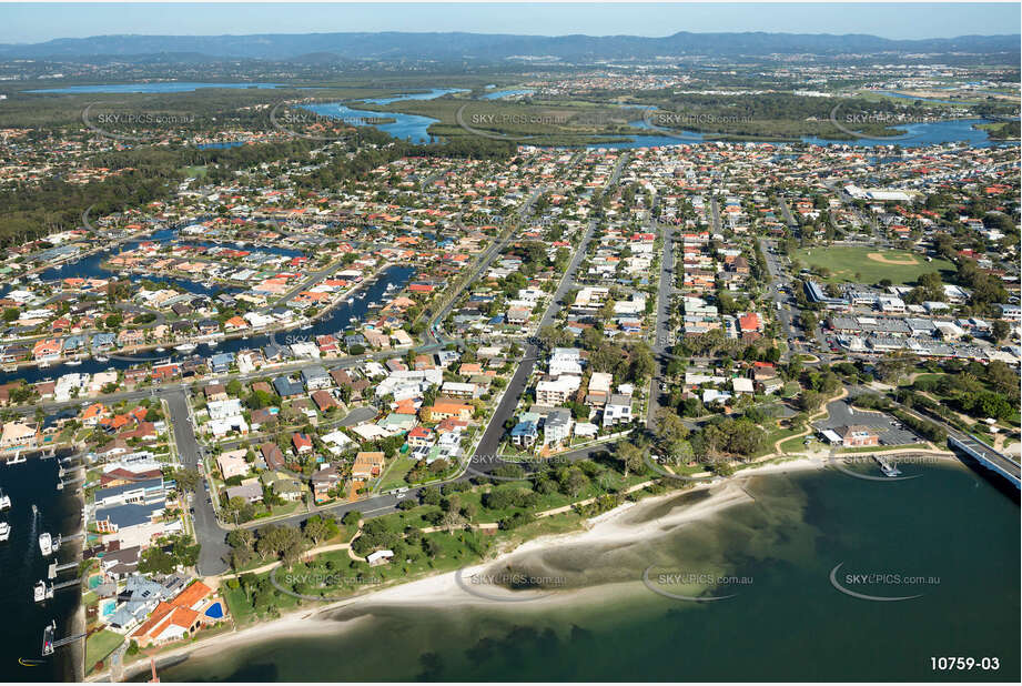 Aerial Photo Paradise Point QLD Aerial Photography