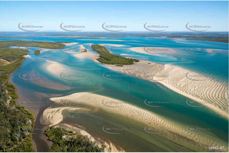 Stewart Island & Garry's Anchorage - Great Sandy Strait Aerial Photography