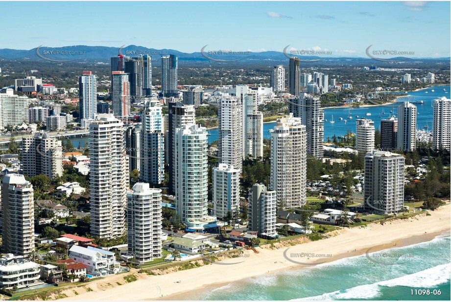 Aerial Photo of Main Beach QLD Aerial Photography