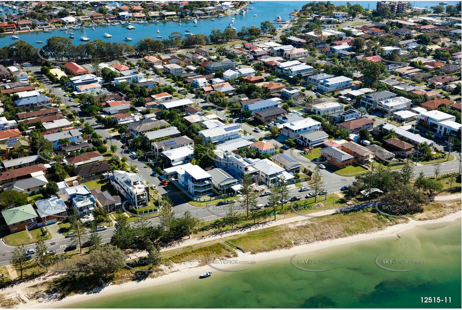 Aerial Photo Paradise Point QLD 4216 QLD Aerial Photography