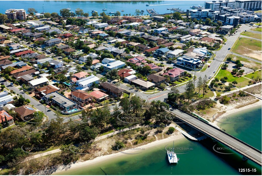 Aerial Photo Paradise Point QLD 4216 QLD Aerial Photography