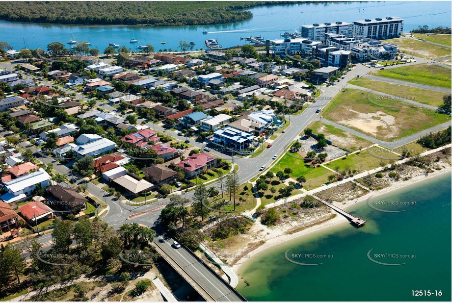 Aerial Photo Paradise Point QLD 4216 QLD Aerial Photography