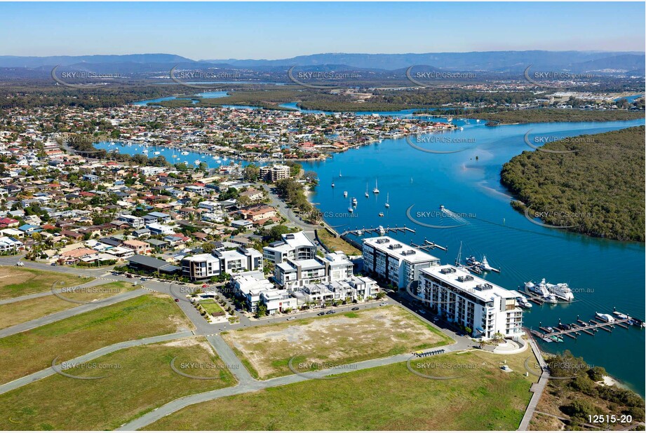 Aerial Photo Paradise Point QLD 4216 QLD Aerial Photography