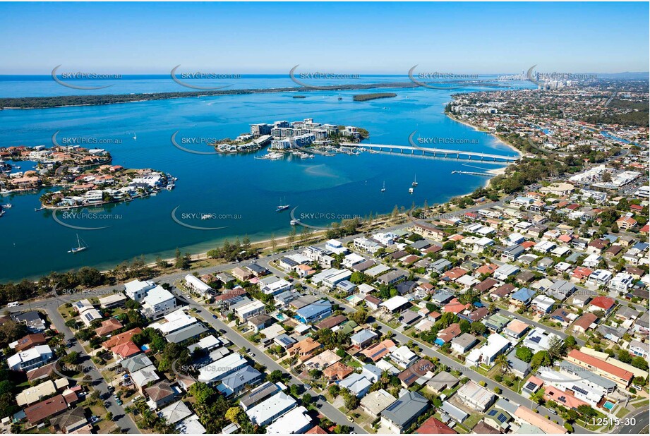 Aerial Photo Paradise Point QLD 4216 QLD Aerial Photography