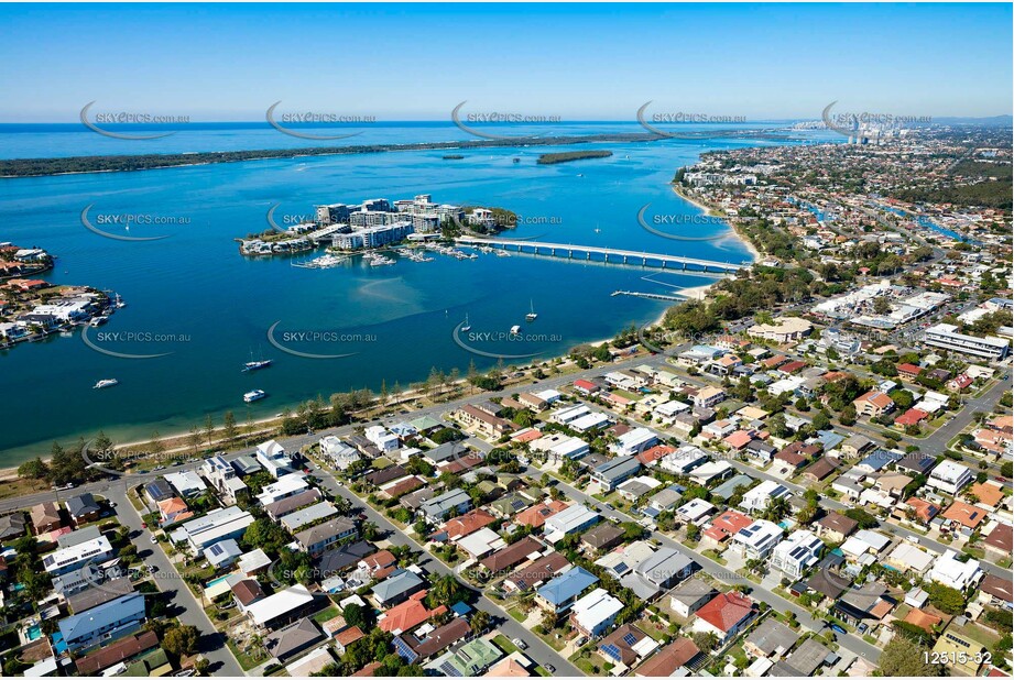 Aerial Photo Paradise Point QLD 4216 QLD Aerial Photography