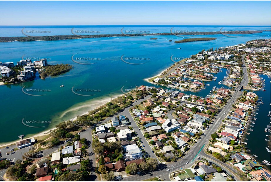 Aerial Photo Paradise Point QLD 4216 QLD Aerial Photography